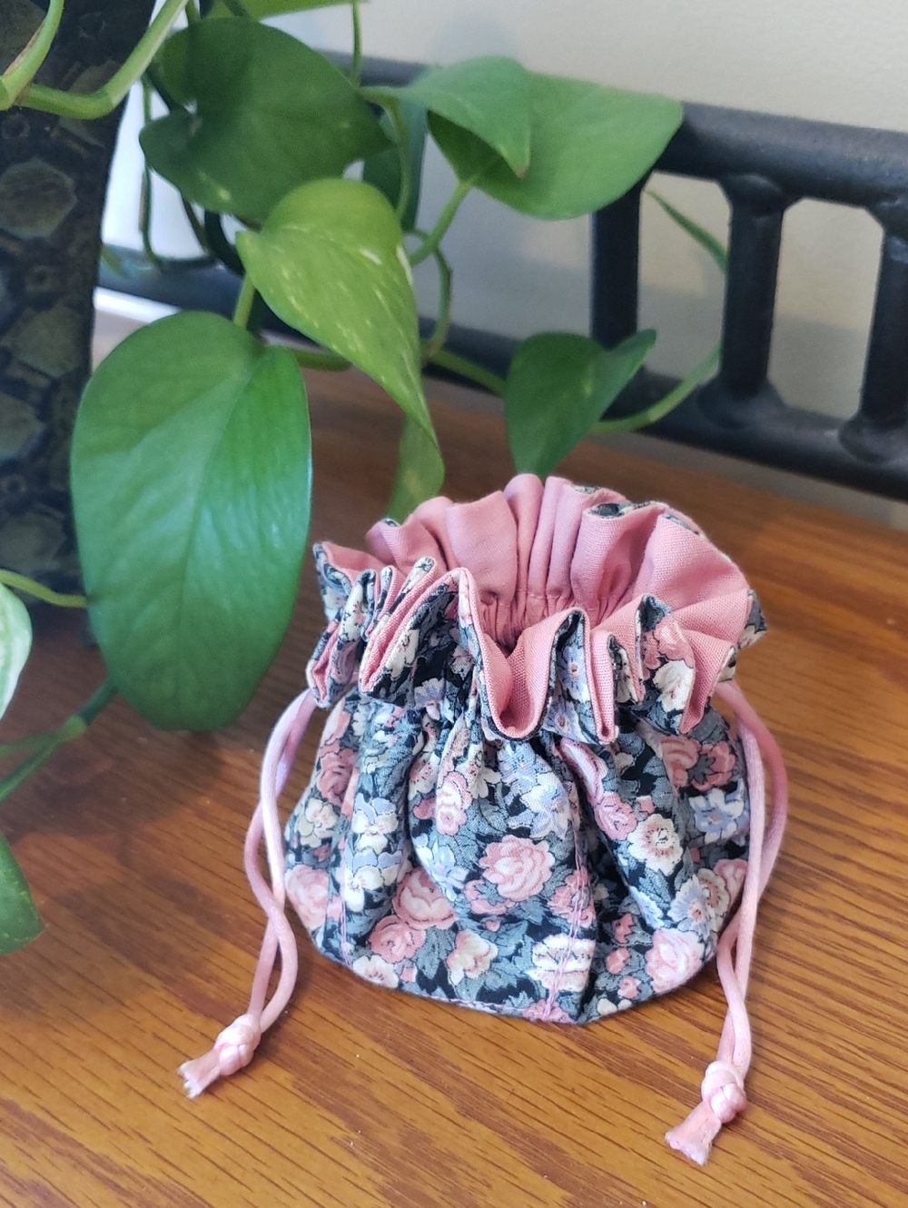 NWT Pink Floral Jewelry Drawstring Pouch - OS